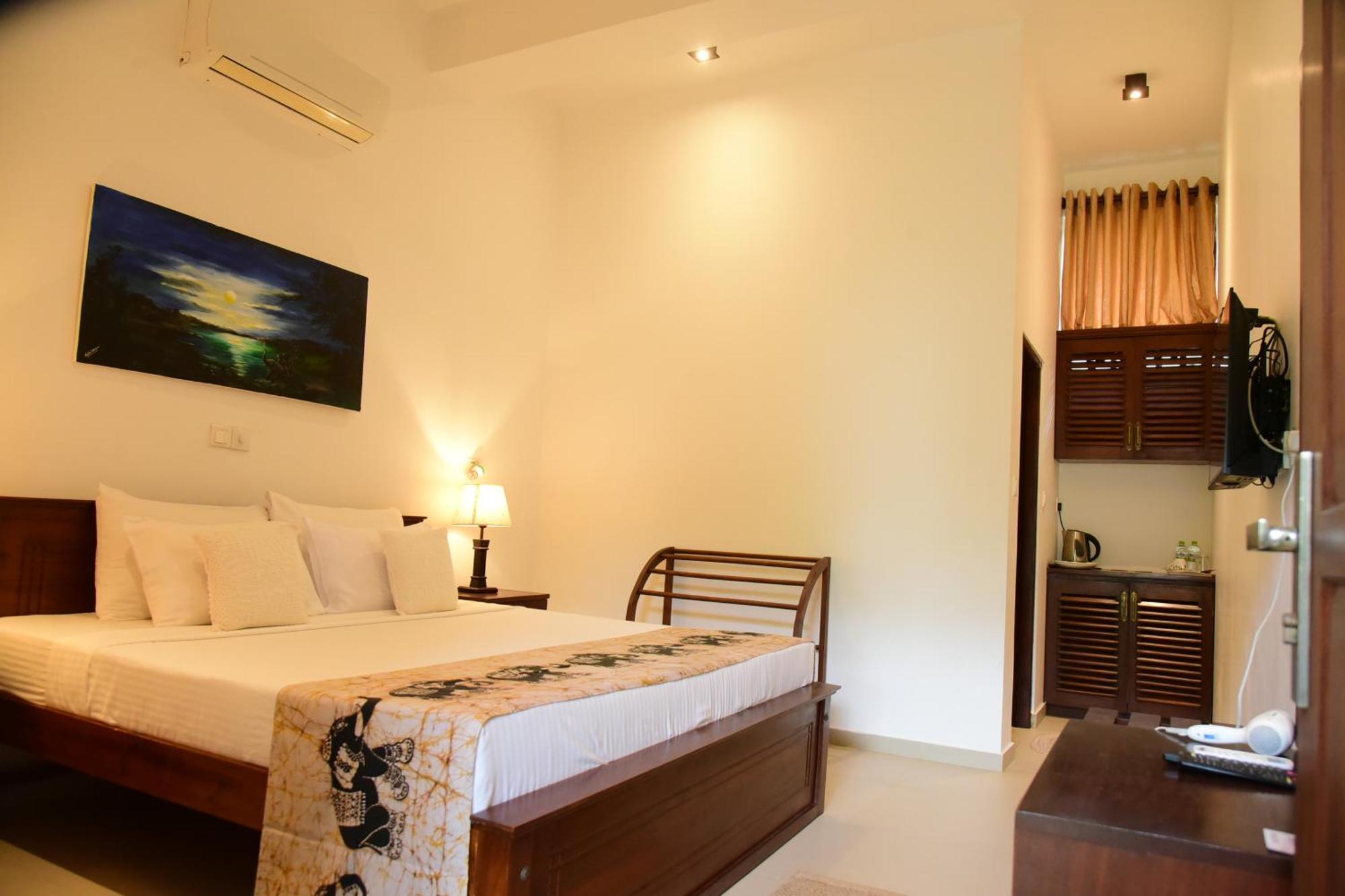 Tranquil Hotel Hikkaduwa Bagian luar foto