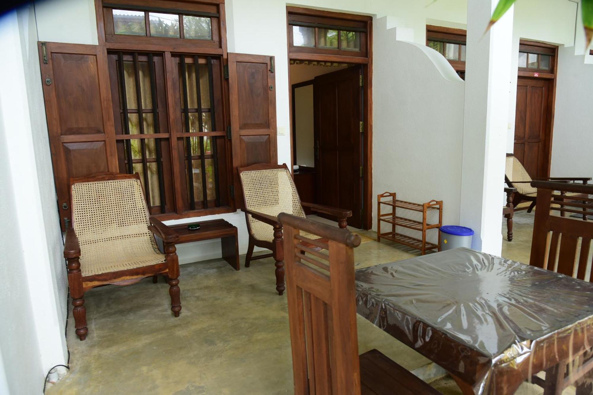Tranquil Hotel Hikkaduwa Bagian luar foto