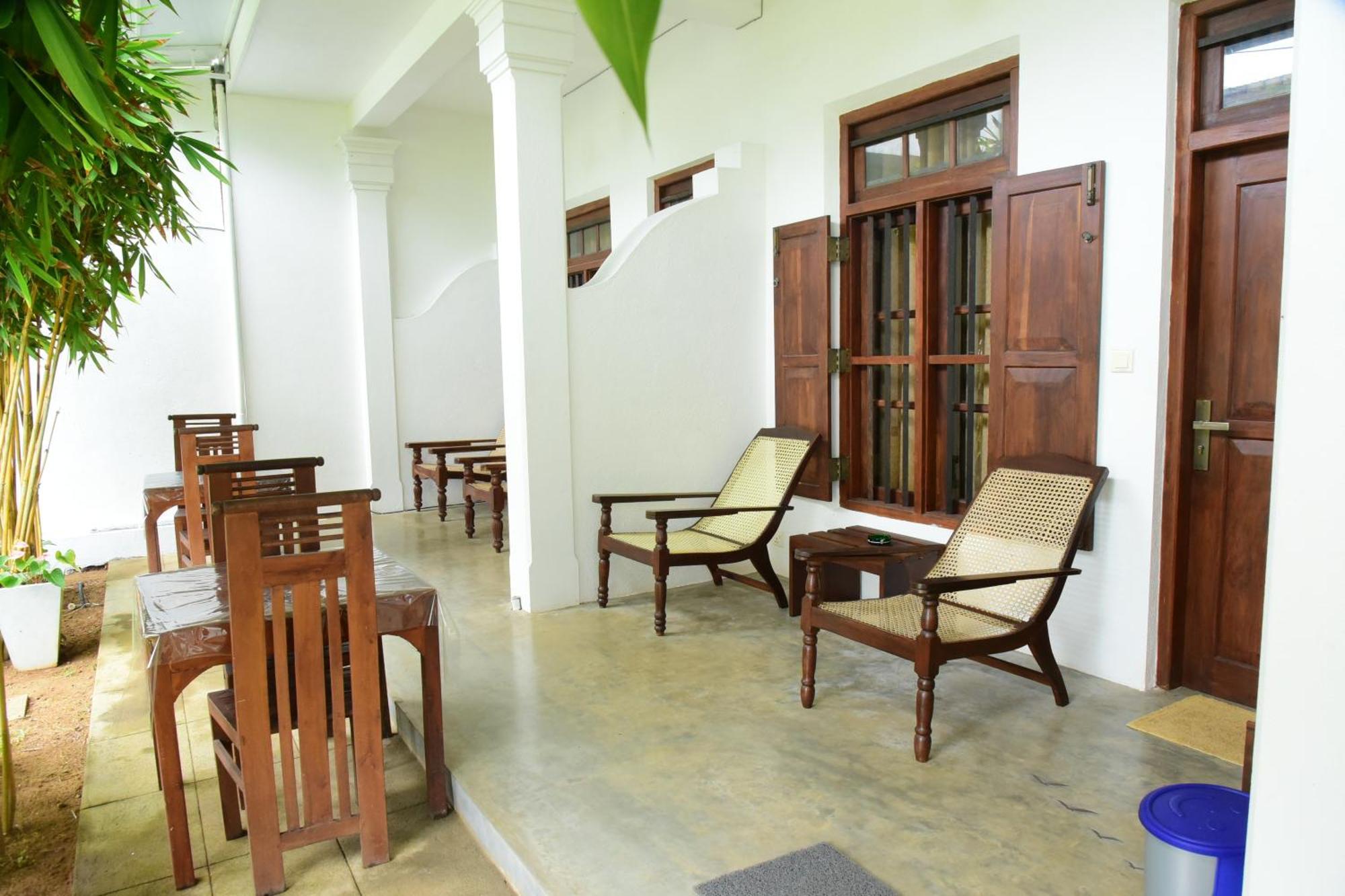 Tranquil Hotel Hikkaduwa Bagian luar foto