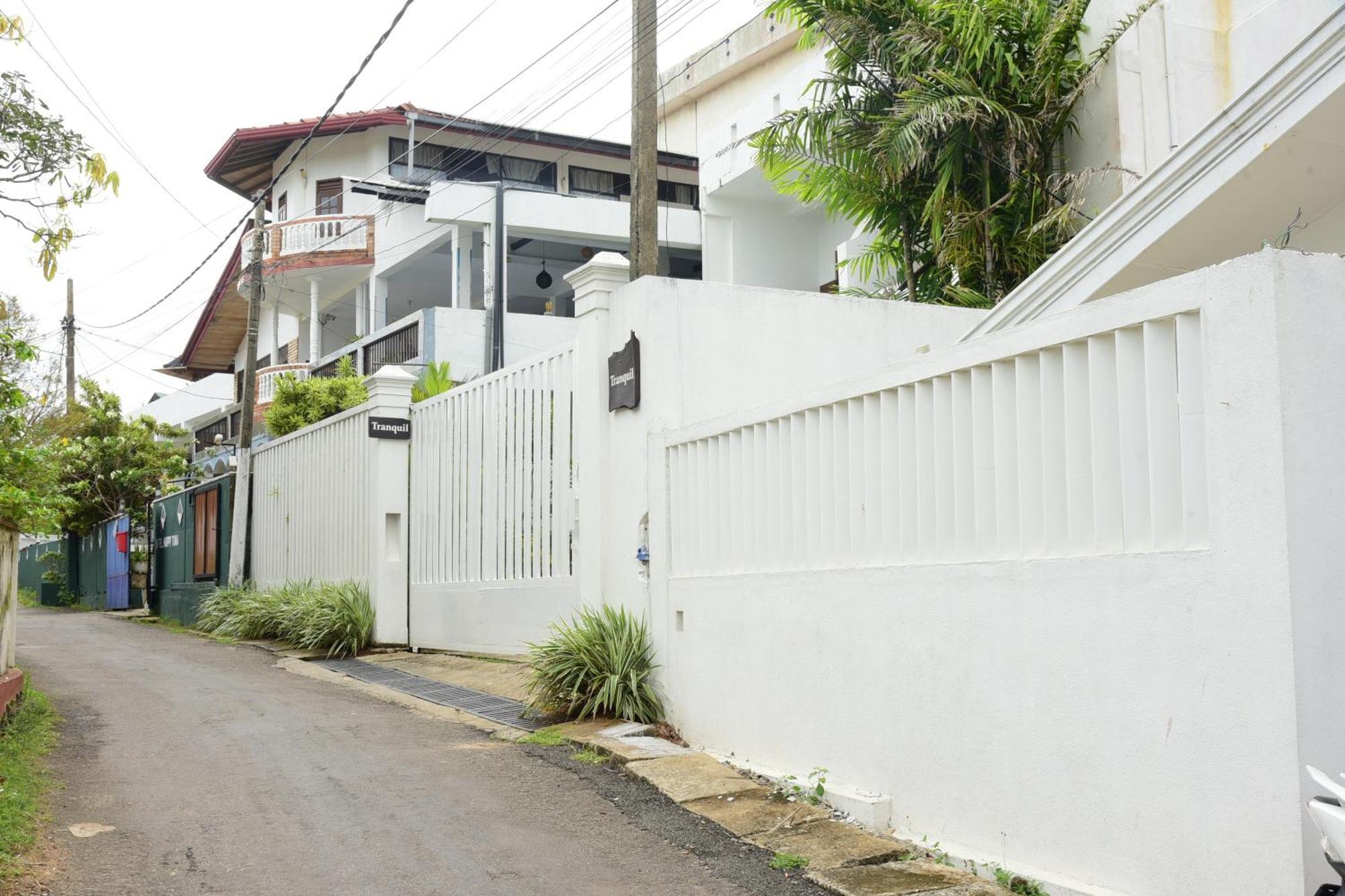Tranquil Hotel Hikkaduwa Bagian luar foto
